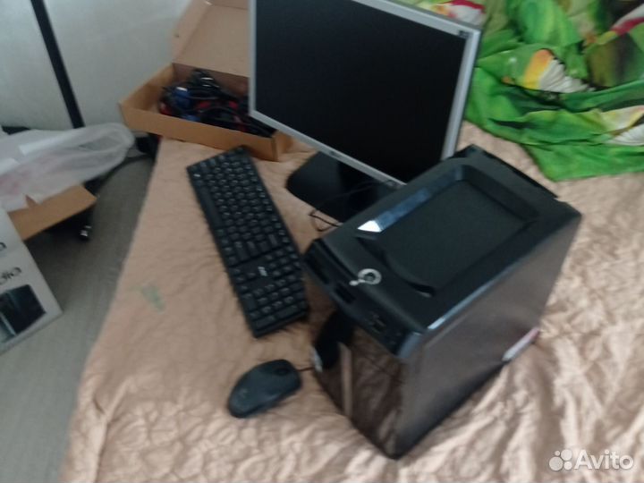 Компьютер Packard bell