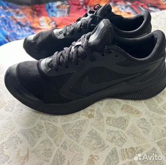 Кроссовки nike