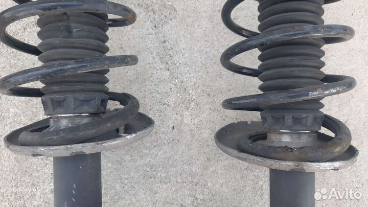 Стойка передняя левая правая Ситроен c4 b7