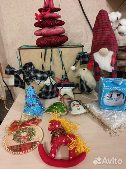 Елочные игрушки в мешке