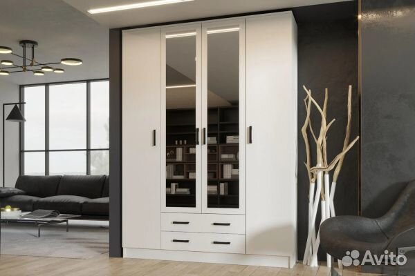 Шкаф 4х-створчатый 