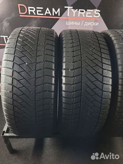 Continental ContiVikingContact 6 SUV 235/55 R19
