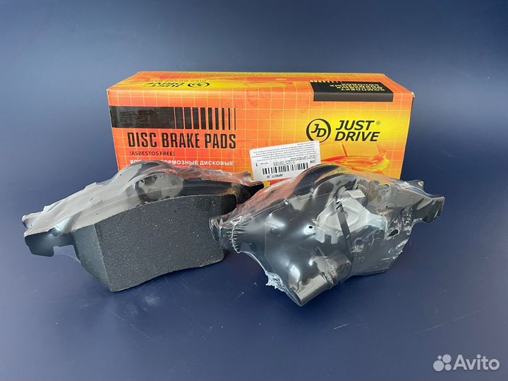 Передние колодки Audi a4 (b6 b7) (4B0698151AB)