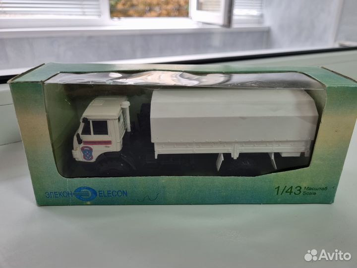 Модель грузовика кама3-4326 1:43