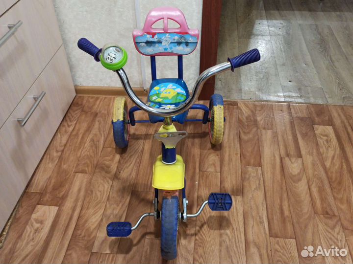 Детский трехколесный велосипед бу