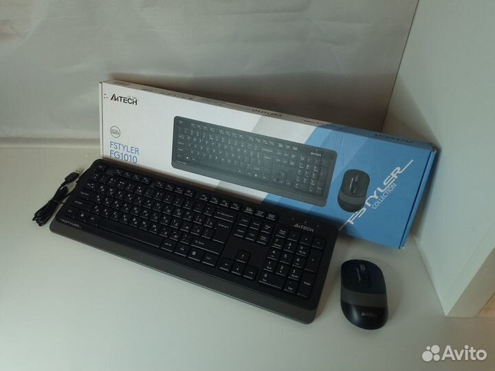 Клавиатура+мышь беспроводная A4Tech Fstyler FG1010