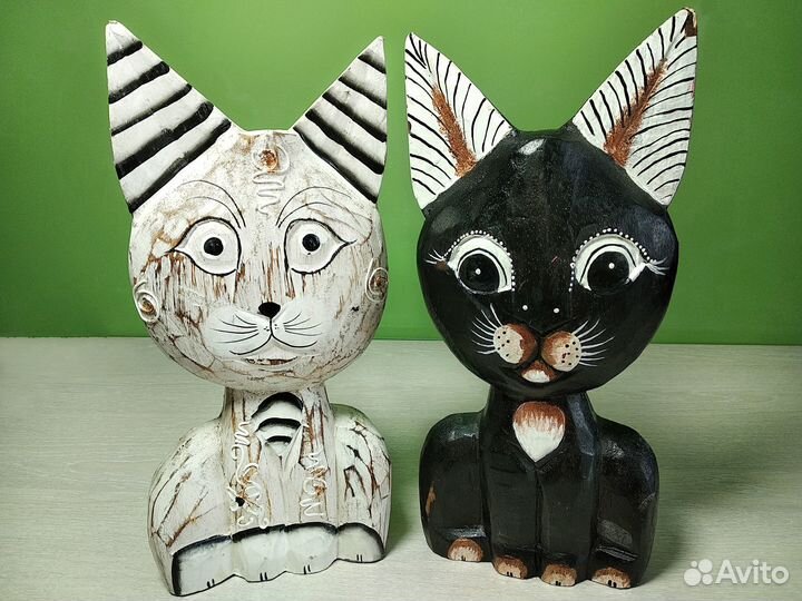 Статуэтки Кошки и коты