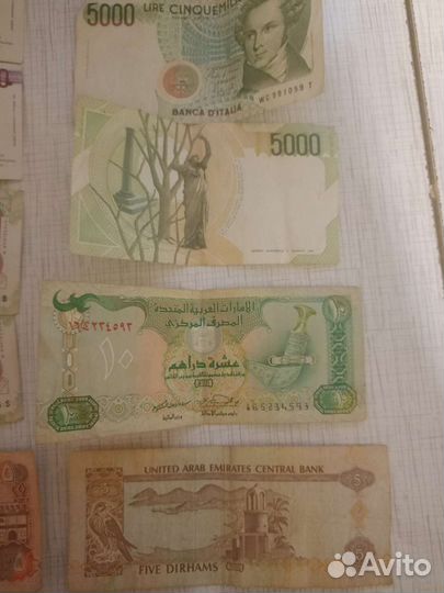 Монеты и банкноты