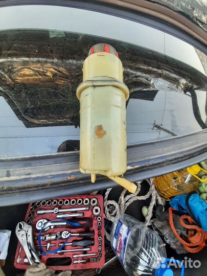 Бачок гура фольксваген. ауди