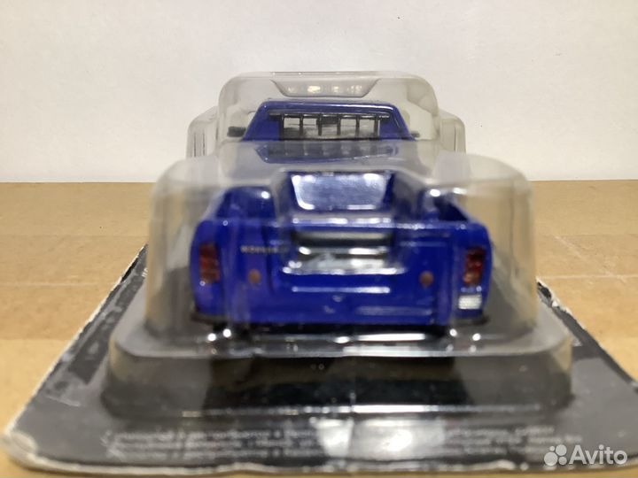 Модель автомобиля Москвич-2335 1:43 деа