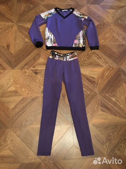 Спортивный костюм женский