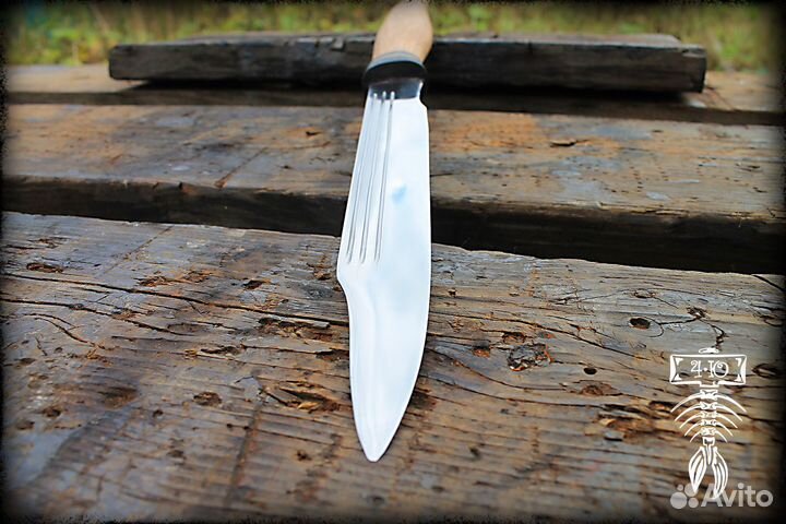 Кованый нож из бульдозерного клапана