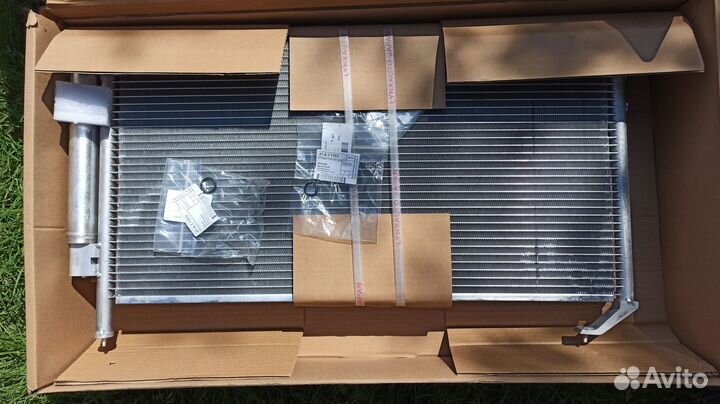 Радиатор кондиционера subaru forester