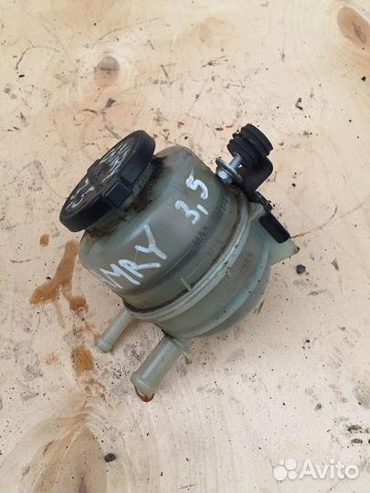 Бачок гидроусилителя toyota camry V30 V40