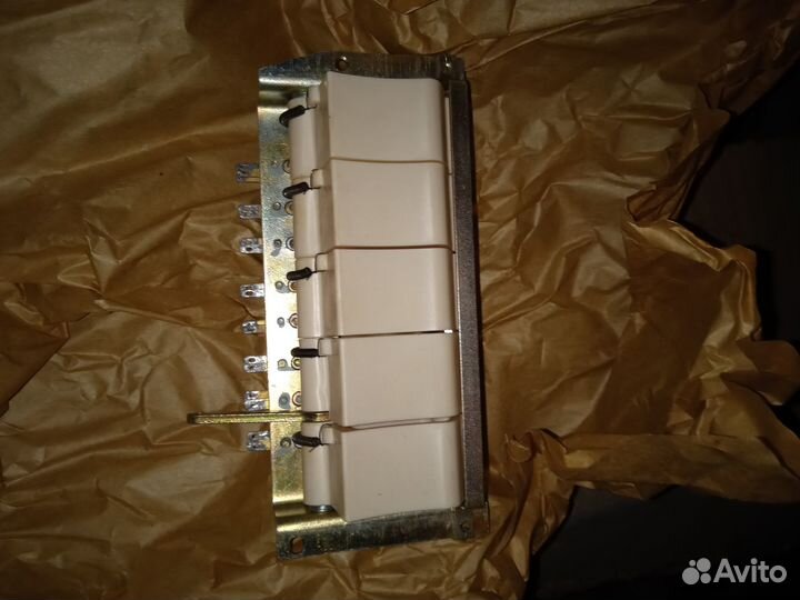 III- 6пу-28М; Клавишное управление магн.Тембр