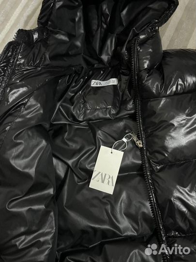 Пуховик Zara x moncler(на руках)