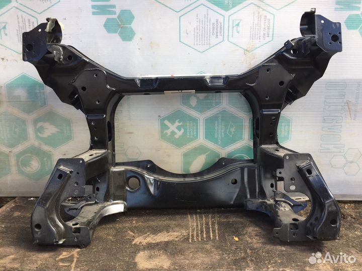 Балка поперечная рамы Jaguar