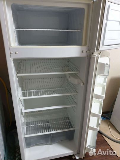 Двухкамерный холодильник Минск