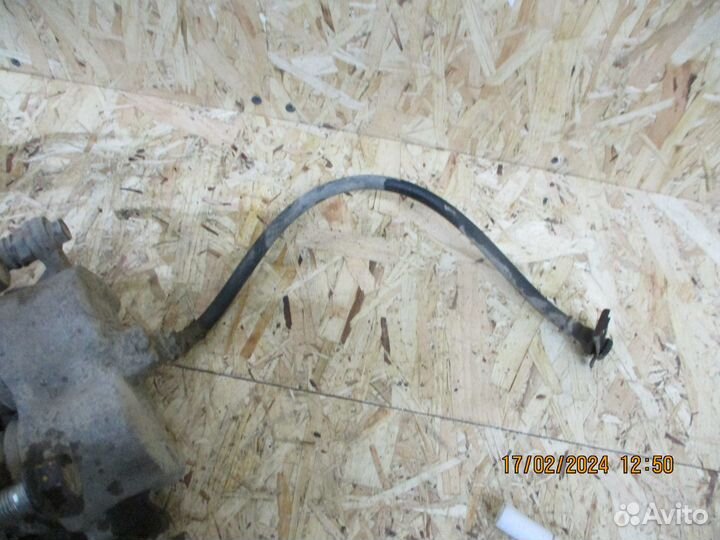 Шланг тормозной передний Ниссан NP300