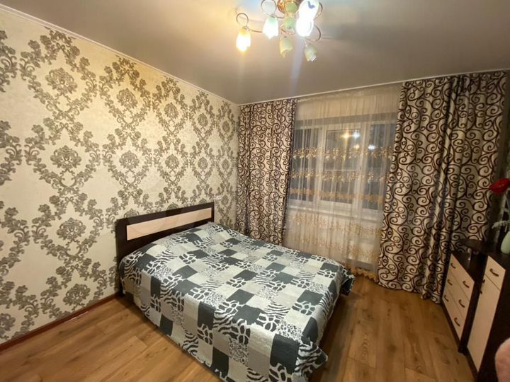 2-к. квартира, 54 м², 1/9 эт.