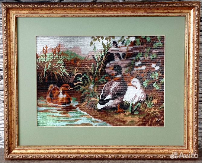 Картина бисером в раме