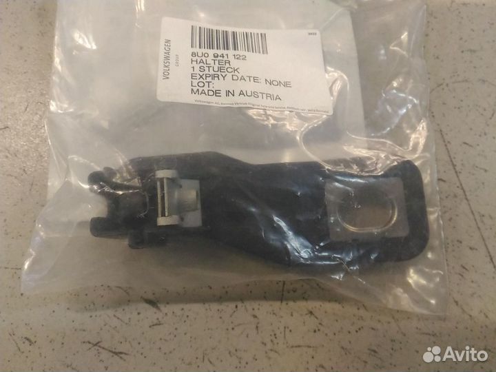 Крепление кронштейн фары audi q3 q 3 ауди ку 3