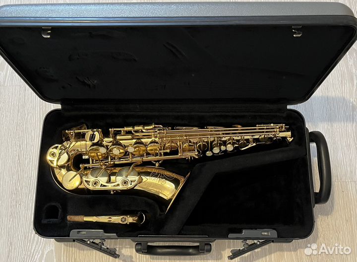 Альт саксофон Yamaha YAS-475
