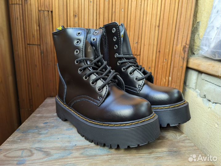 Ботинки Dr. Martens Jadon Black, 37 размер