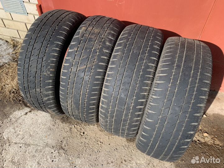 GT Radial Savero H/T 235/65 R17 104T