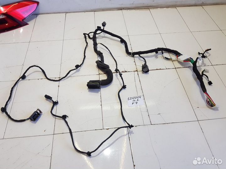 Электропроводка двери передней левой (Haval F7)
