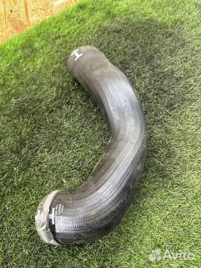 Патрубок интеркулера Range Rover Sport Land Rove