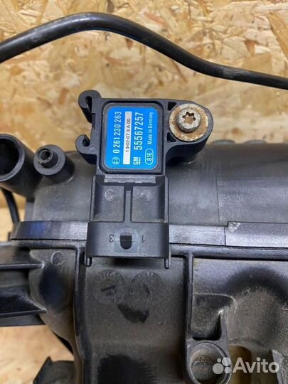 Впускной коллектор Opel Mokka 2013 1.4 турбо