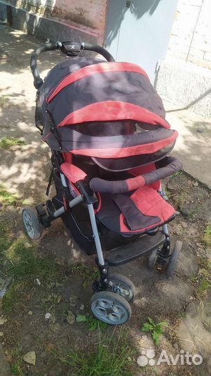 Прогулочная коляска