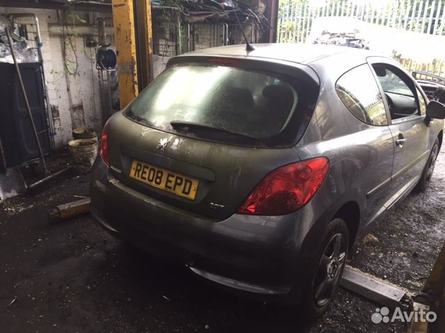 Разбор на запчасти Peugeot 207