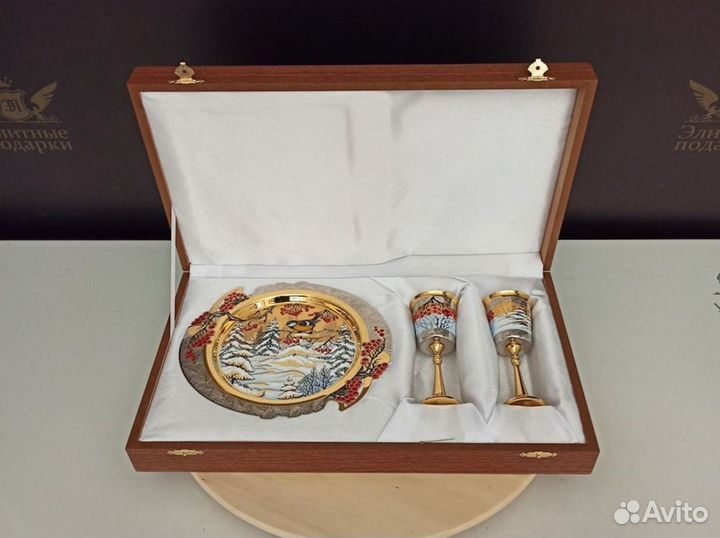 Подарочный водочный набор с росписью