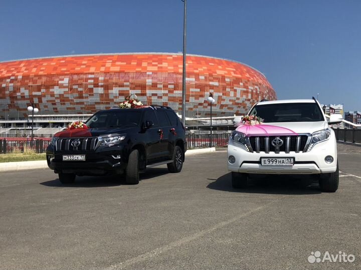 Автомобиль в кортеж на свадьбу