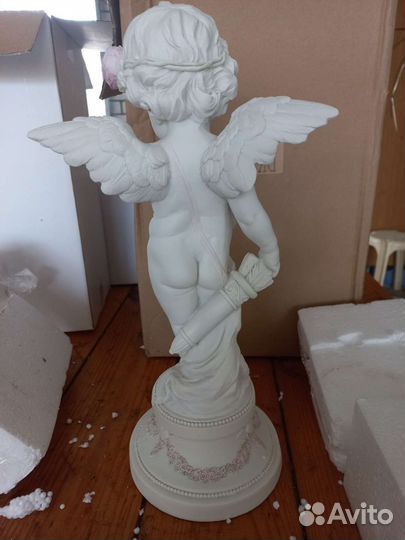 Статуэтка ангел