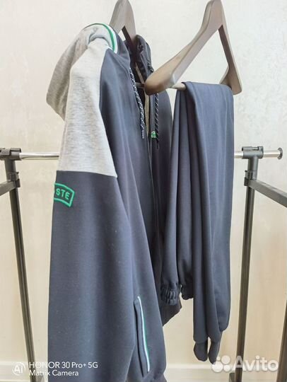 Спортивный костюм Lacoste