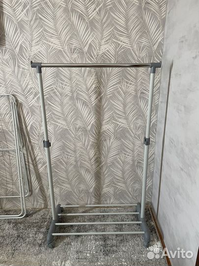 Вешалка напольная