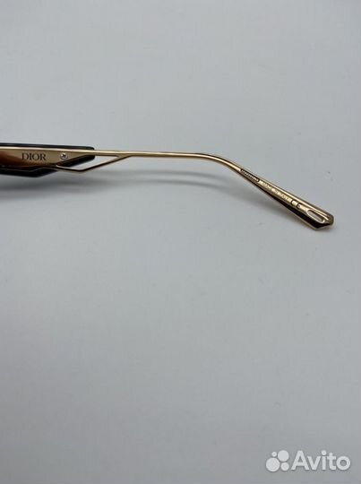 Солнцезащитные очки Dior