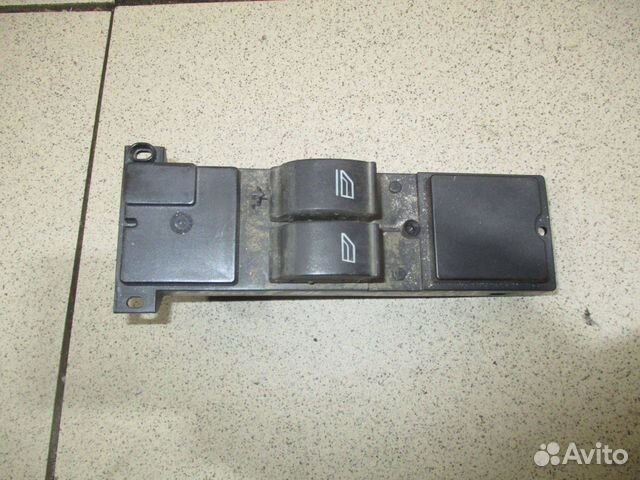 Блок управления стеклоподъемниками Ford Focus 2