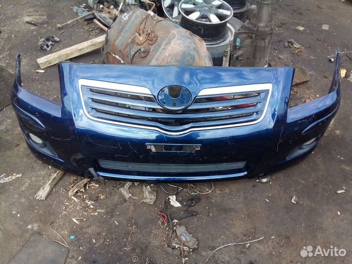 Бампер тойота Авенсис 2