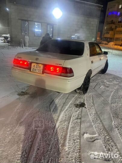 Toyota crown на разбор