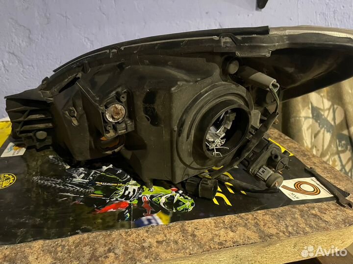 Фара левая на mitsubishi lancer 9