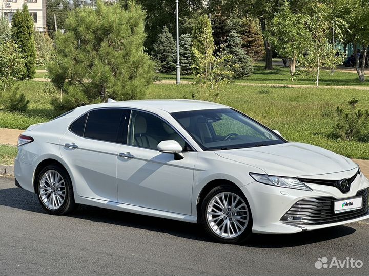 Toyota Camry, 2018