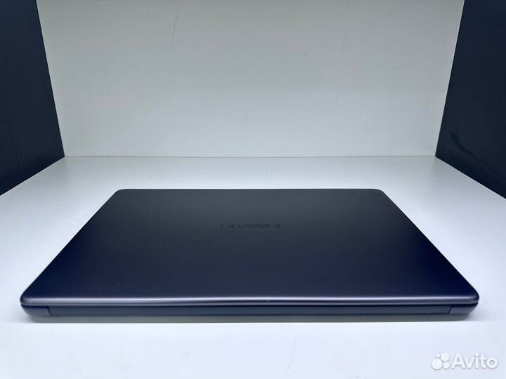 Ноутбук Huawei matebook d15