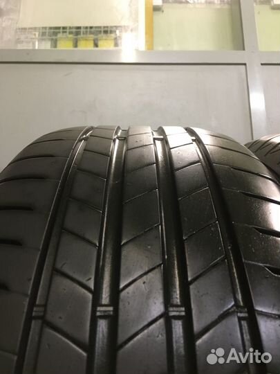 Bridgestone Turanza T005 225/55 R17 97W