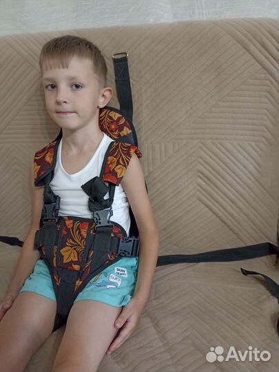 Бескаркасное автокресло