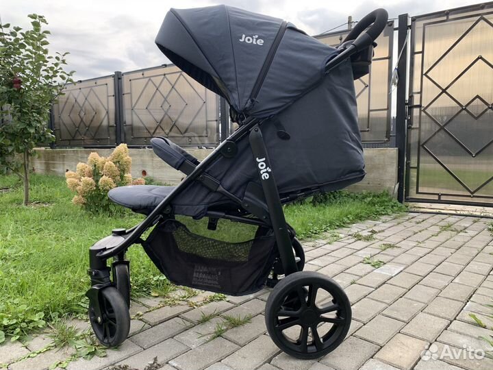 Коляска прогулочная Joie Litetrax 4