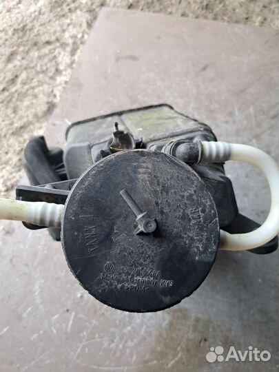 Адсорбер топливный Volkswagen Touareg